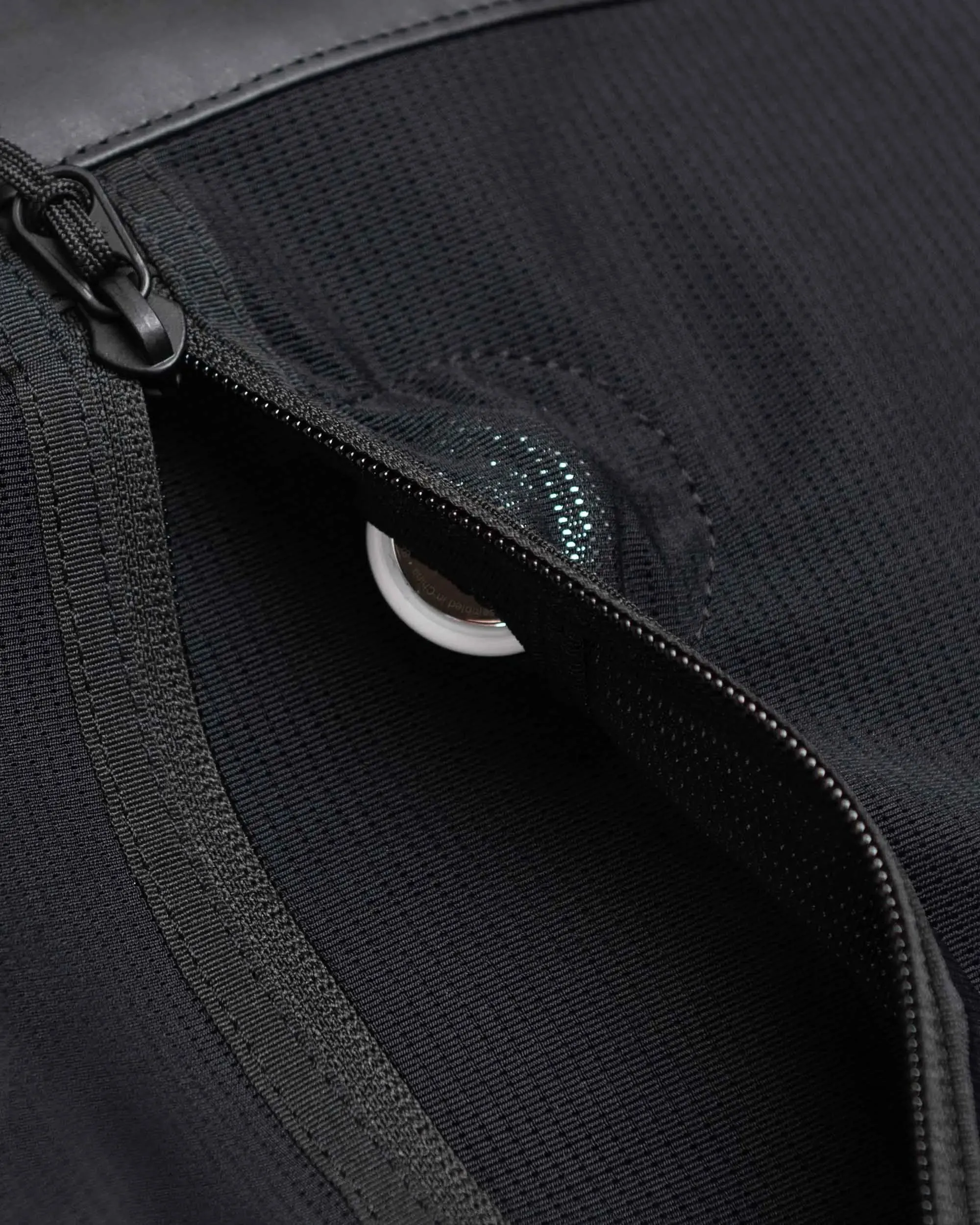 All Season Hybrid Roller Bag Black | 41L