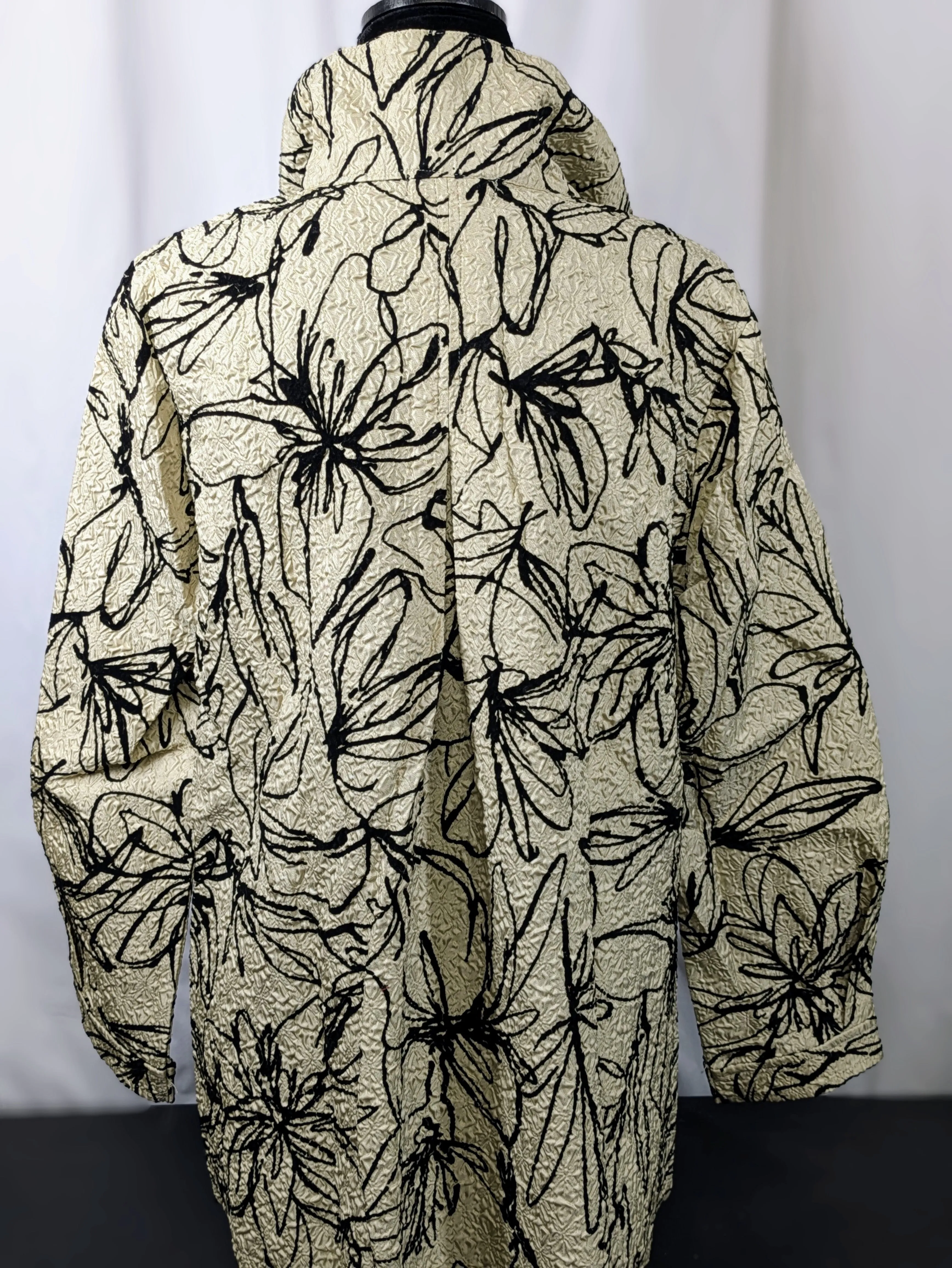 Beige with Black Design Creation Brand Crushed Textured Jacket Woman's